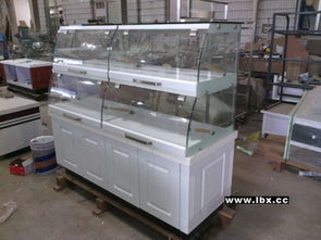 成都天藝展柜 專(zhuān)業(yè)定制面包、食品及化妝品展柜的制造專(zhuān)家